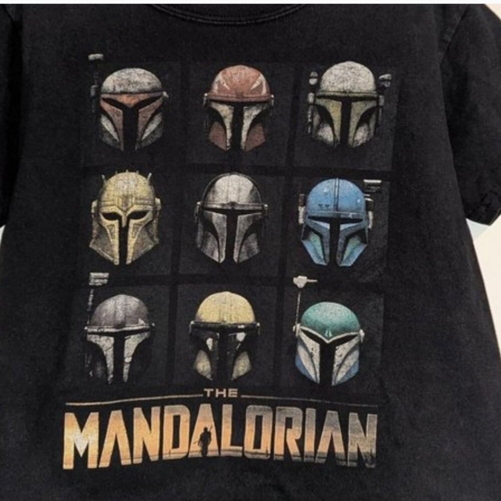2030 Star Wars The Mandalorian Faded Black Tee Smalk Short Sleeve - Picture 4 of 5